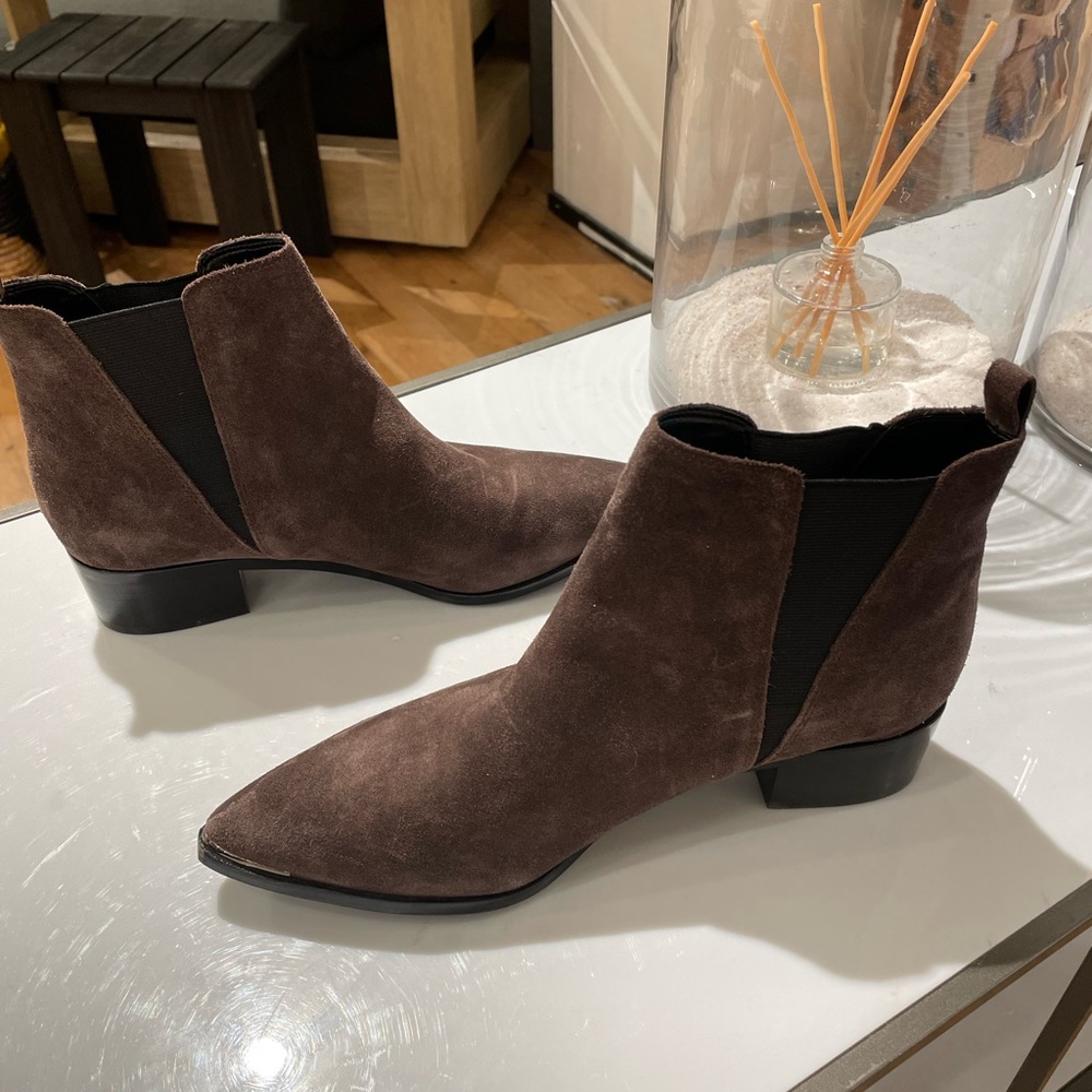 Mark Fisher boots chocolate colored size 9.5